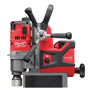 Image of Milwaukee M18 FUEL Kernboormachine Met Magneetvoet In Koffer - Incl Lader & Accu's 18V 5.0Ah (2×)