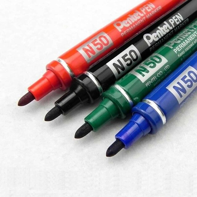 Product image 1 of Pentel Markeerstift N50 - Groen