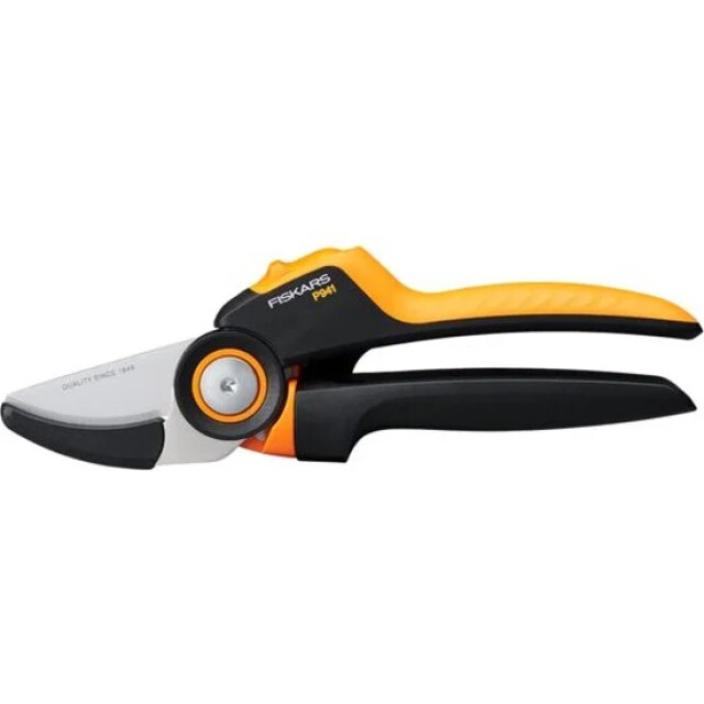 Product image 1 of Fiskars Xseries Powergear Rolgrip Snoeischaar Aambeeld L P941