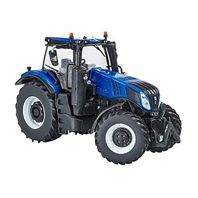 Product image 1 of Britains New Holland T6.180 Blue Power 1:32