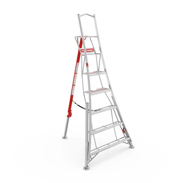 Product image 1 of Henchman PRO – Volledig Verstelbare Driepootladder – 2,4 meter – 5 treden