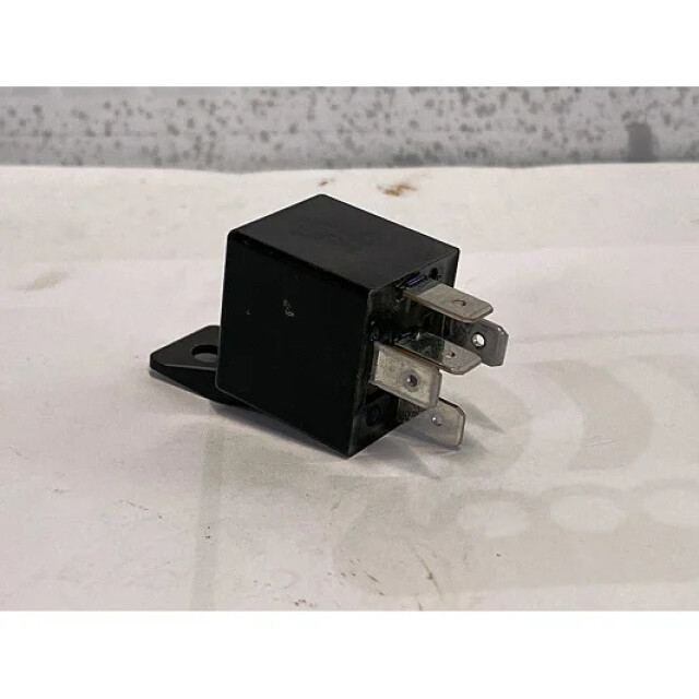 Product image 1 of RELAY AG MAXI