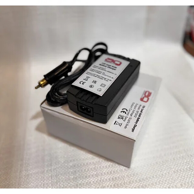 Product image 1 of AG Maxi / Mini-oplader