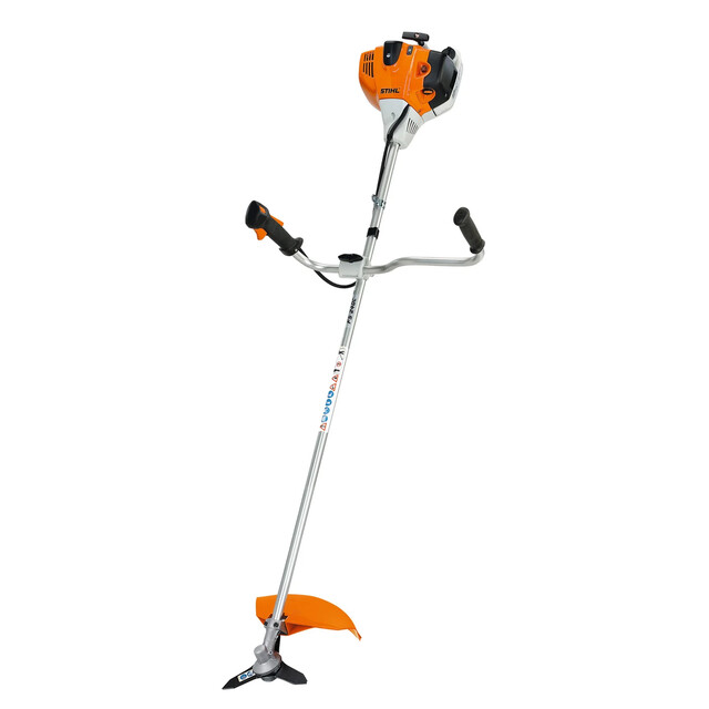 Product image 1 of Stihl FS 240 C-e Benzine Bosmaaier Driehoeksmes 250-3