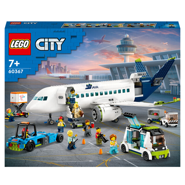 Product image 1 of LEGO City 60367 - Passagiersvliegtuig