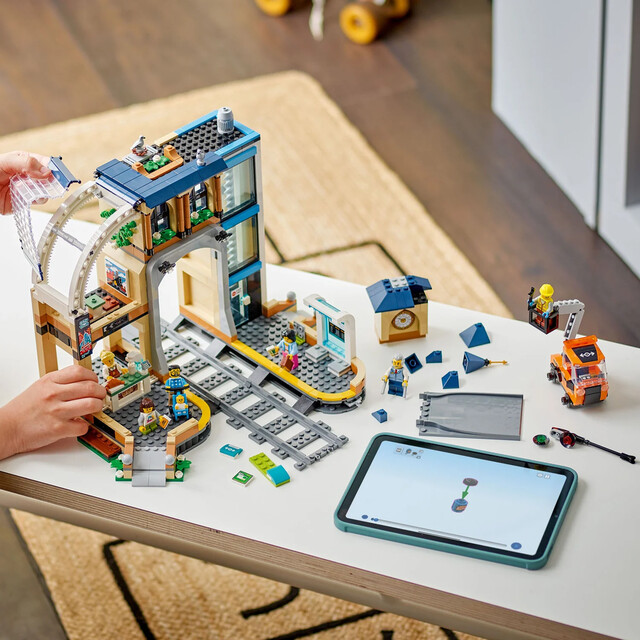 Product image 1 of Lego 60469 City Trains Central Train Station