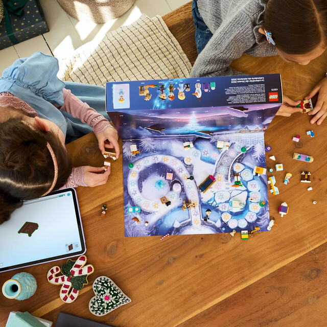 Product image 1 of Lego 43273 Disney Princess Adventkalender 2025