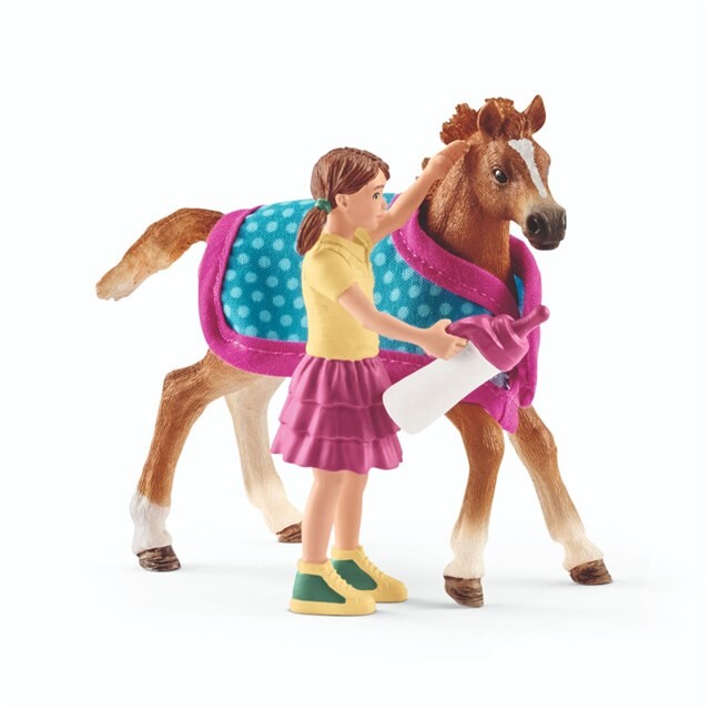 Product image 1 of schleich HORSE CLUB Veulen met deken 42361