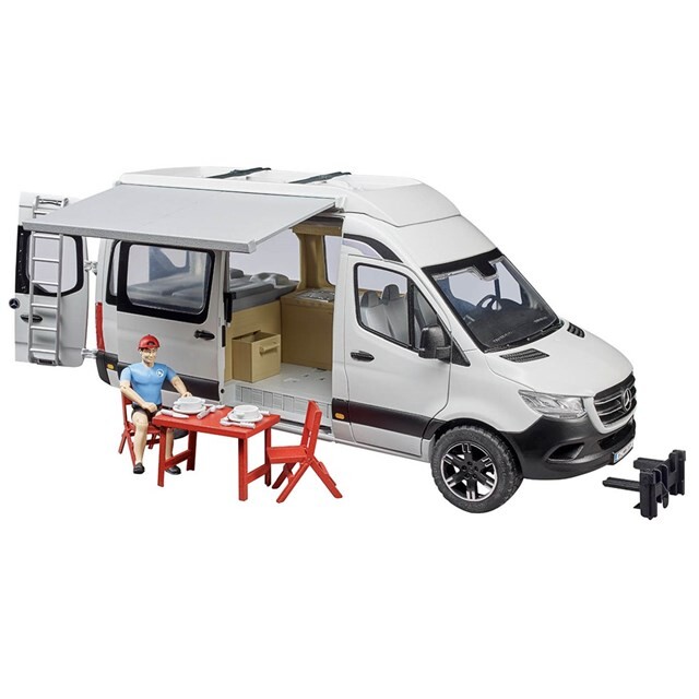 Product image 1 of Bruder Mercedes Sprinter Camper Met Bestuurder