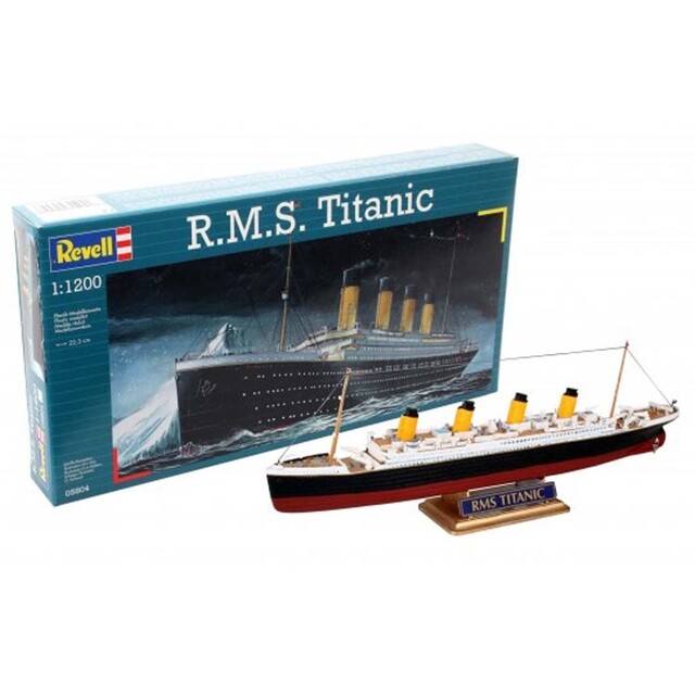 Product image 1 of Revell Model Set R.M.S. Titanic